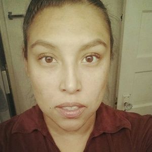 Meet your Posher, Charisse.